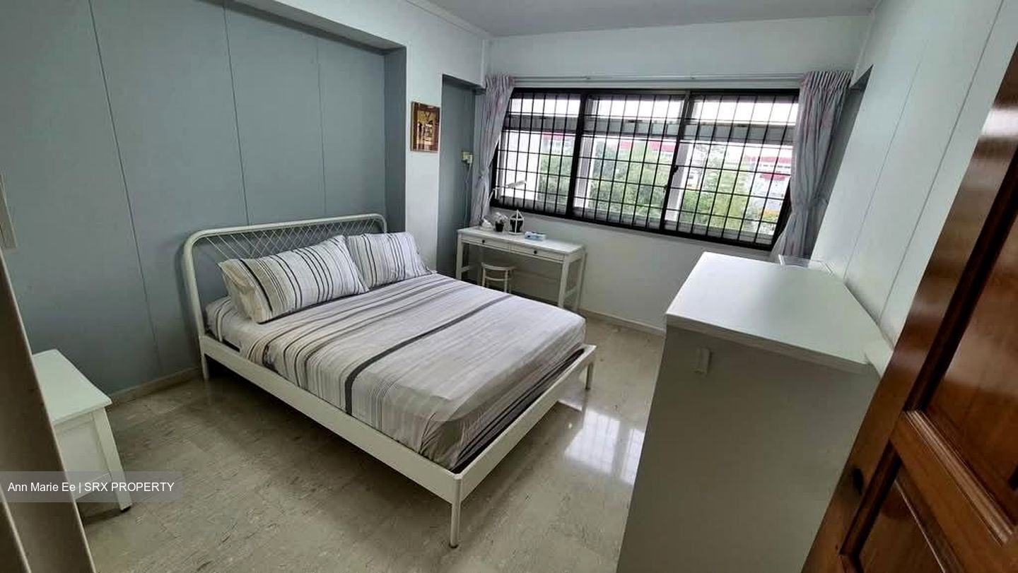 Blk 555 Choa Chu Kang North 6 (Choa Chu Kang), HDB Executive #575221661